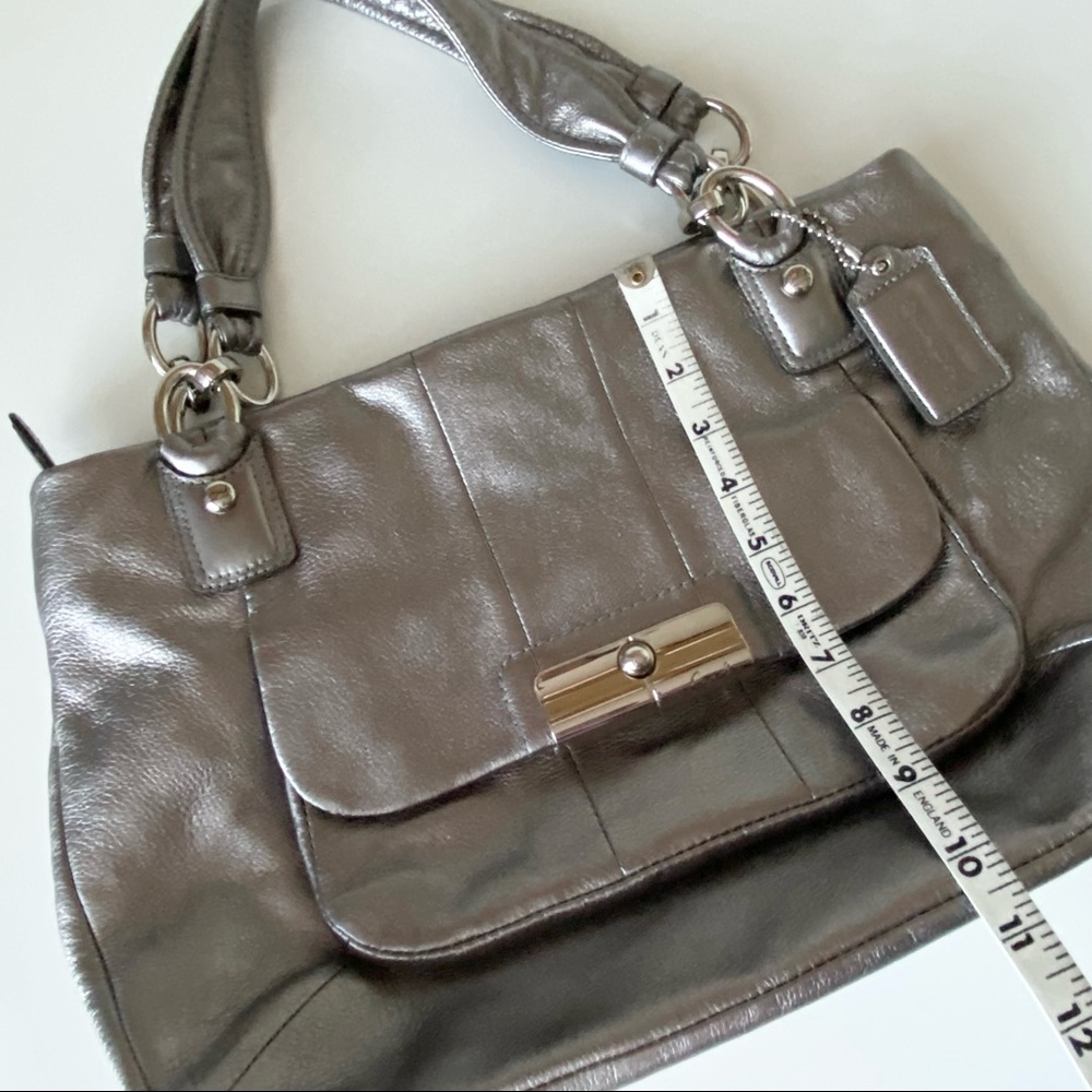 COACH Kristen leather zip top tote. Gunmetal/silver, metallic - Picture 11 of 15